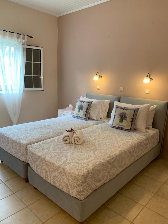 Ey House Villa Halikounas Bagian luar foto